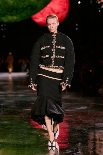 Look 51